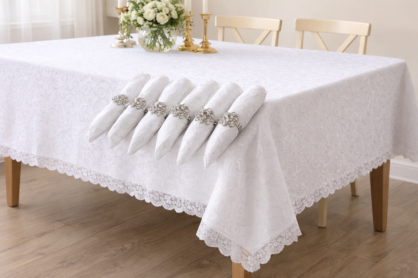 Nappe de table plus 6 torchons