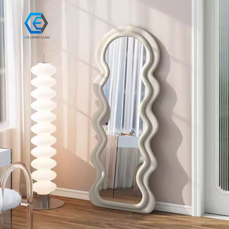 🪞 Miroir Design Moderne – Élégance et Originalité pour Votre Intérieur