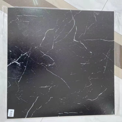 PVC SOL CARRÉ AUTOCOLLANT 60×60 CM – 28 PIÈCES / PAQUET