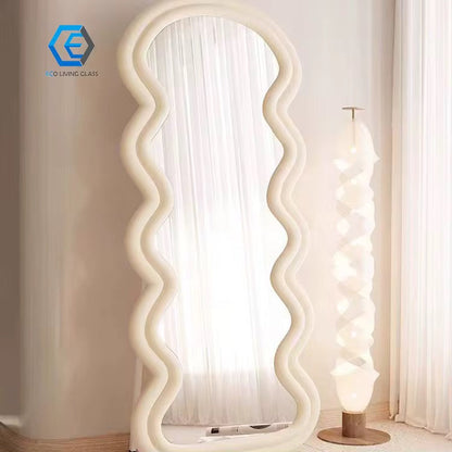 🪞 Miroir Design Moderne – Élégance et Originalité pour Votre Intérieur
