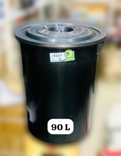 Seau poubelle plastique