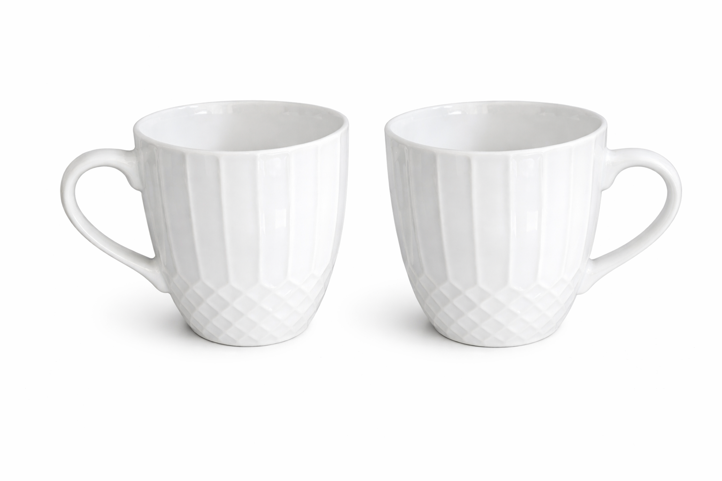 Tasse en porcelaine blanche