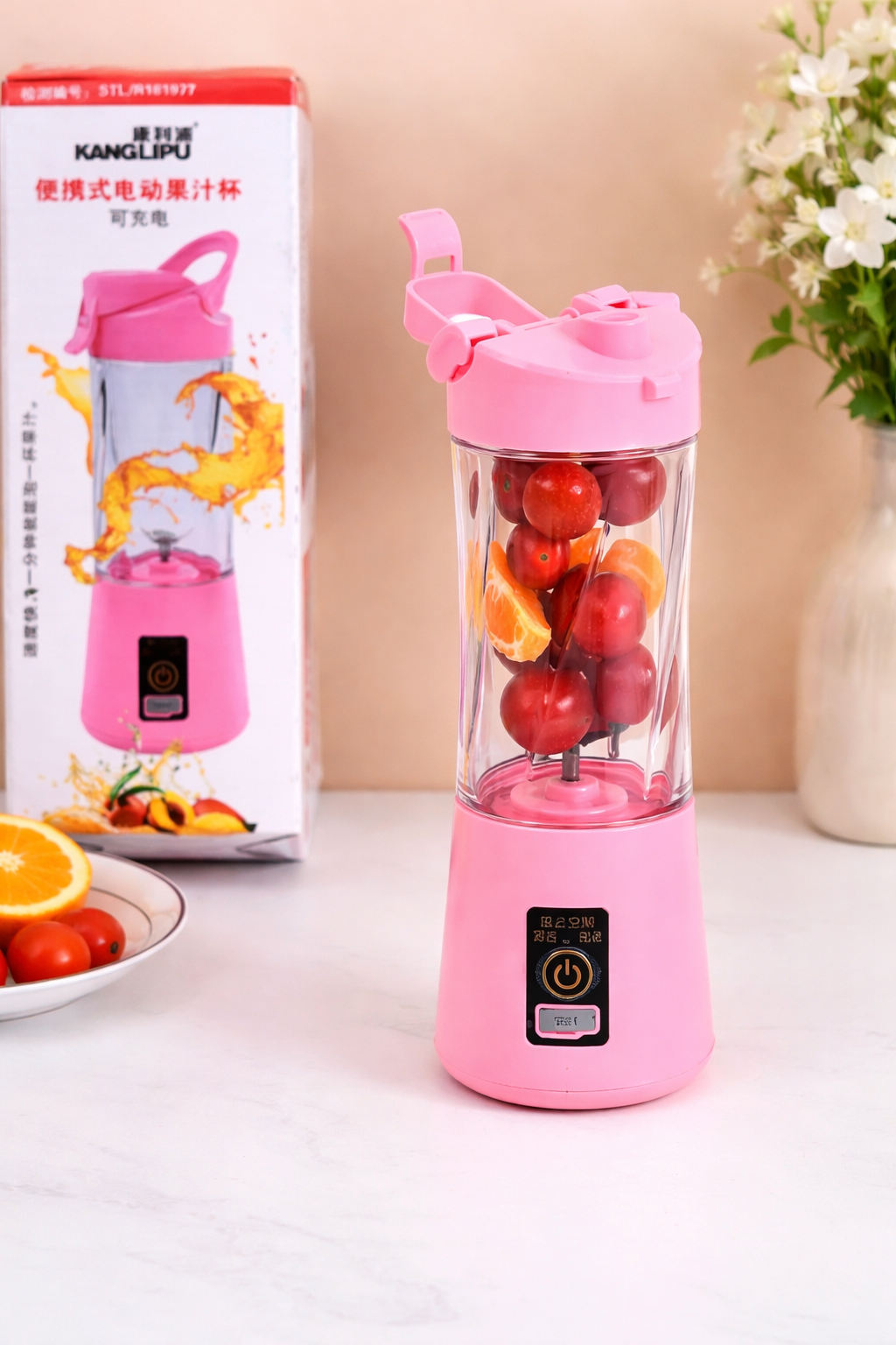 Mixeur portable jus de fruit.