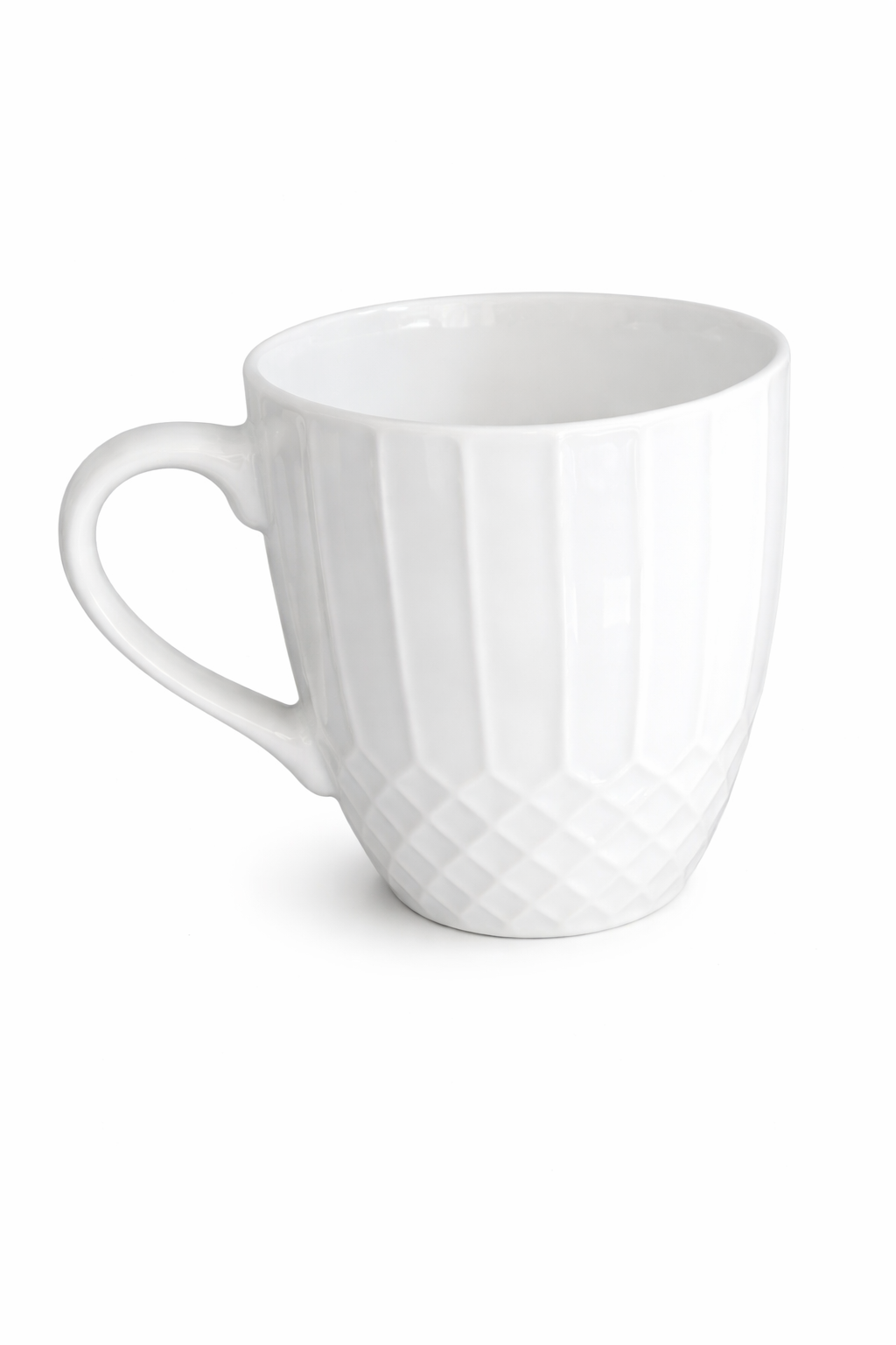 Tasse en porcelaine blanche