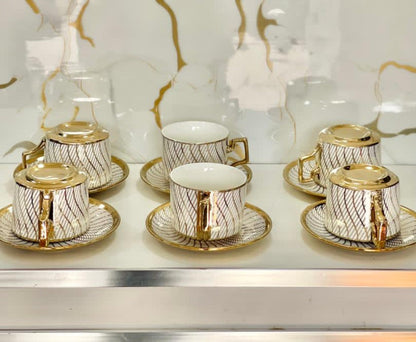 Ensemble tasses et sous-tasses